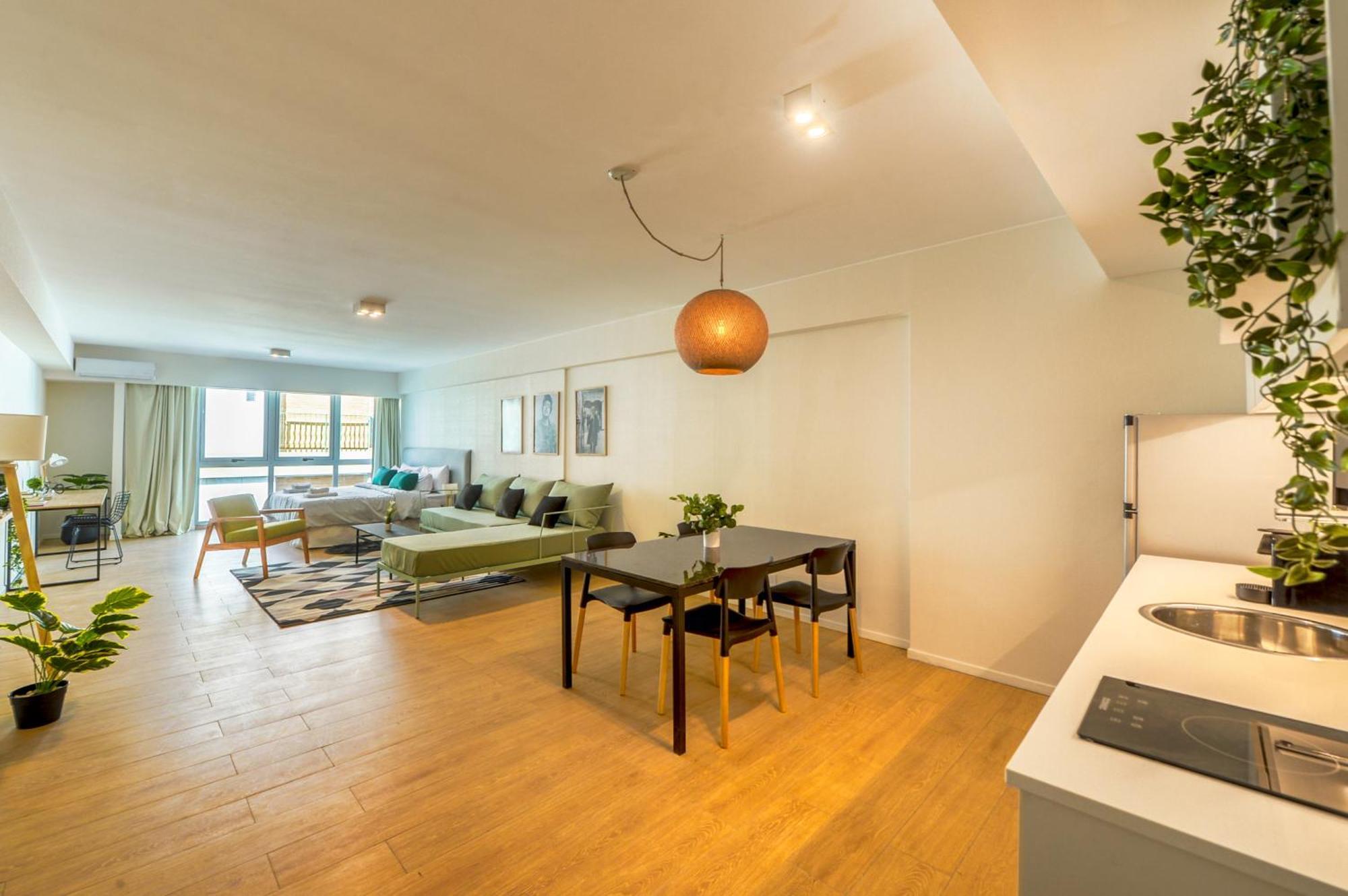 Fliphaus Be Libertador - Lux 4 Pax Loft 13-18 Apartment *