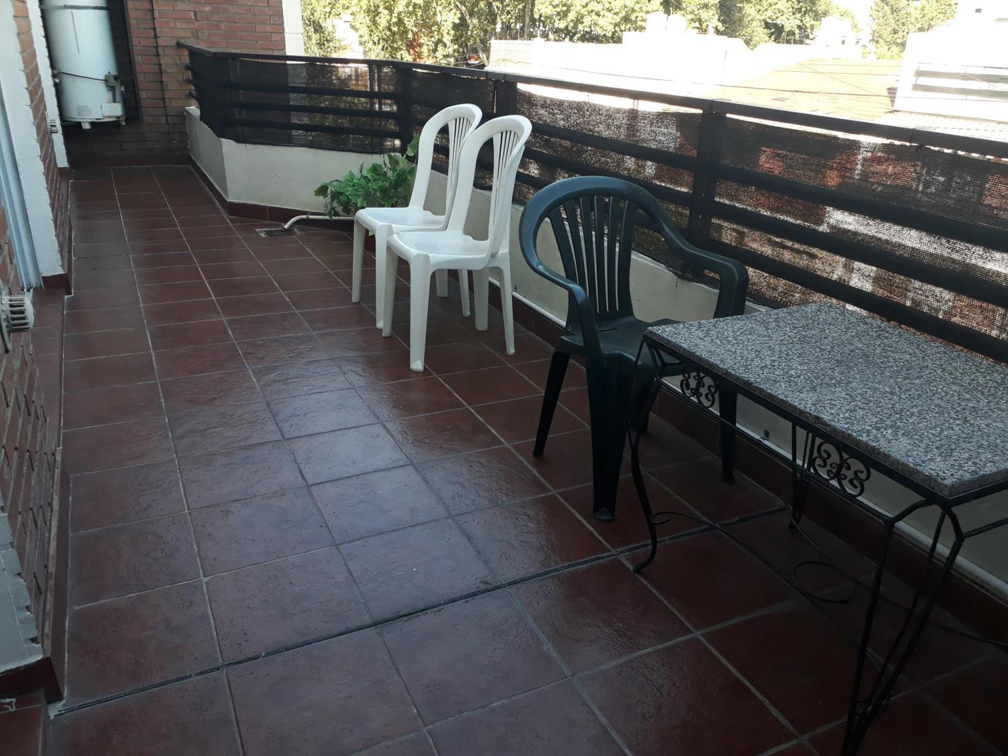 Devoto Apartment