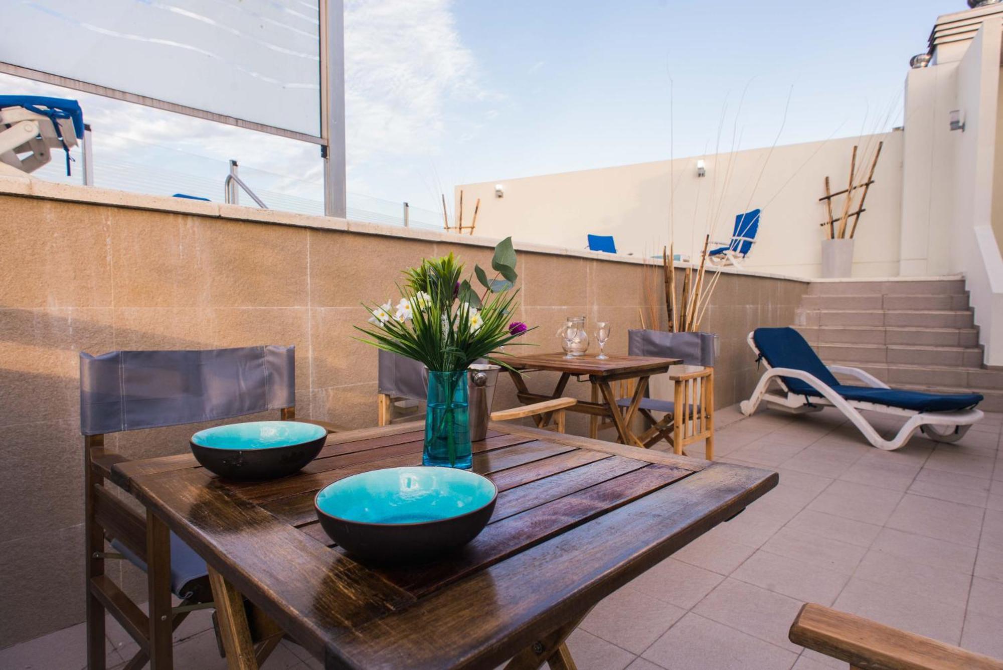 Soho Luxury Apartment *