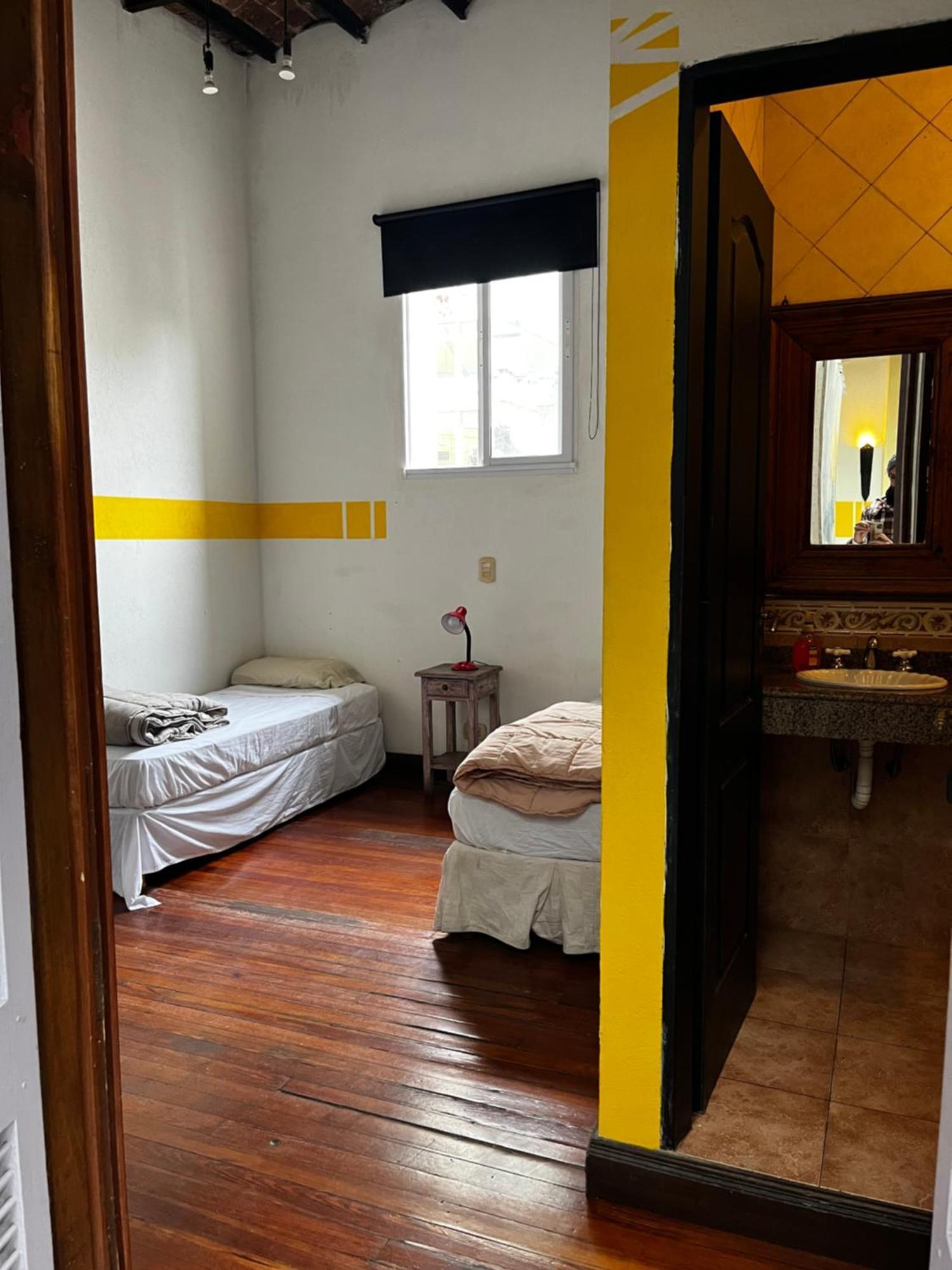 Hostel Parla *