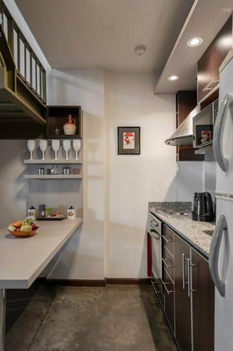 Inspiring Loft To Create Super Spacious With Service