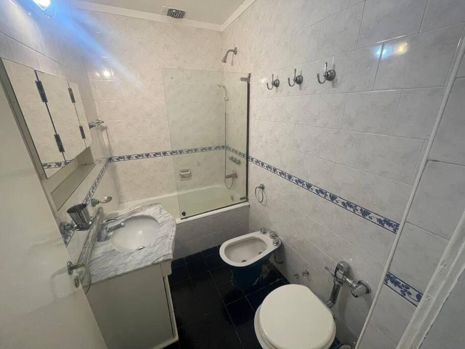 Hermoso Departamento En Recoleta Para 5-z Facultad- Riobamba Apartment