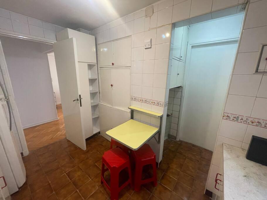 Hermoso Departamento En Recoleta Para 5-z Facultad- Riobamba