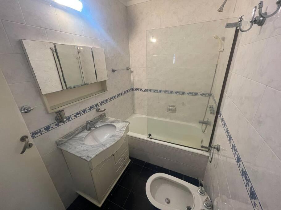 Hermoso Departamento En Recoleta Para 5-z Facultad- Riobamba *