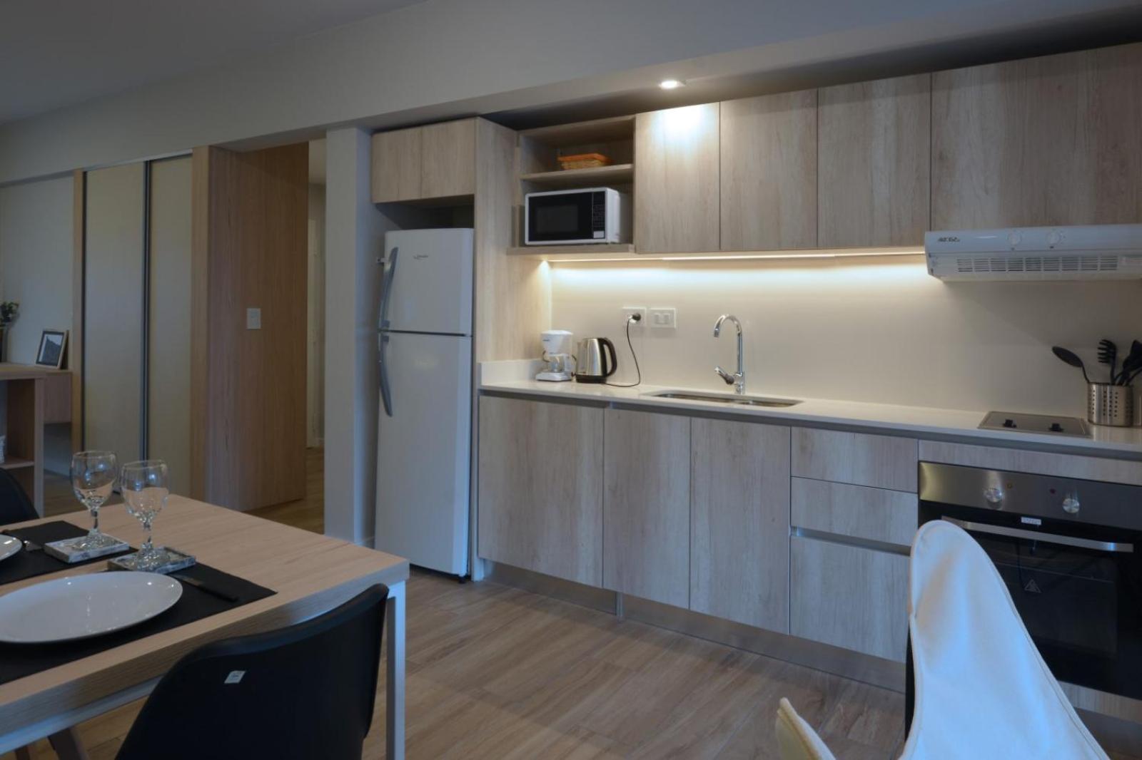 Stay, Feel & Live The Golden Aura Of Palermo Hollywood * Buenos Aires