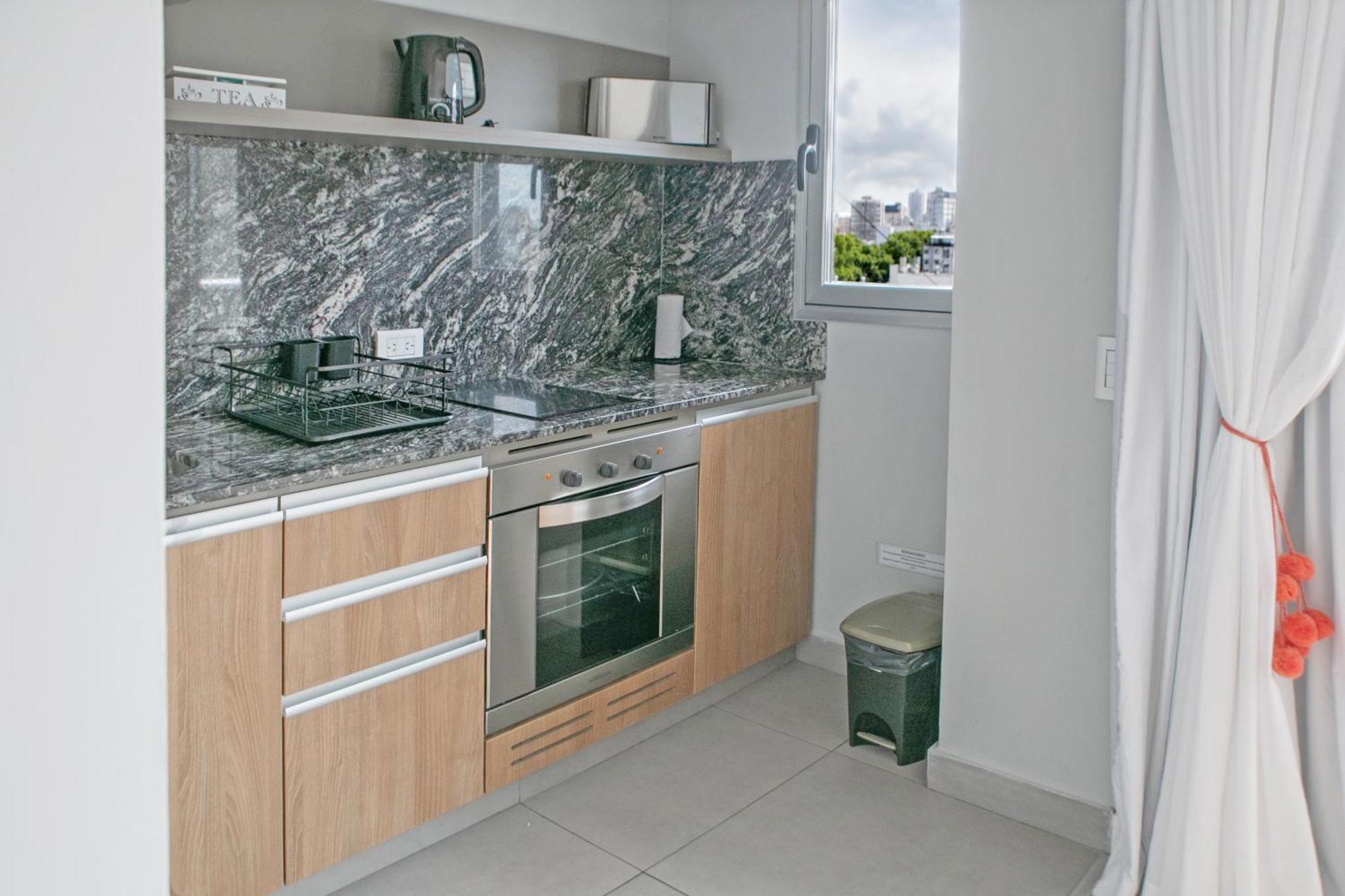 Almagro, Monoambiente Luminoso A Pasos Del Hospital -g24- Apartment