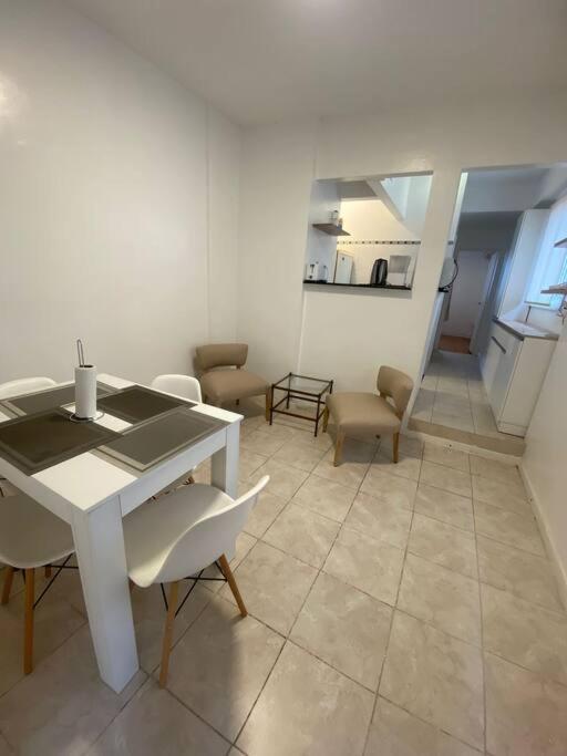 En Recoleta Centro De La Ciudad De Apartment Buenos Aires