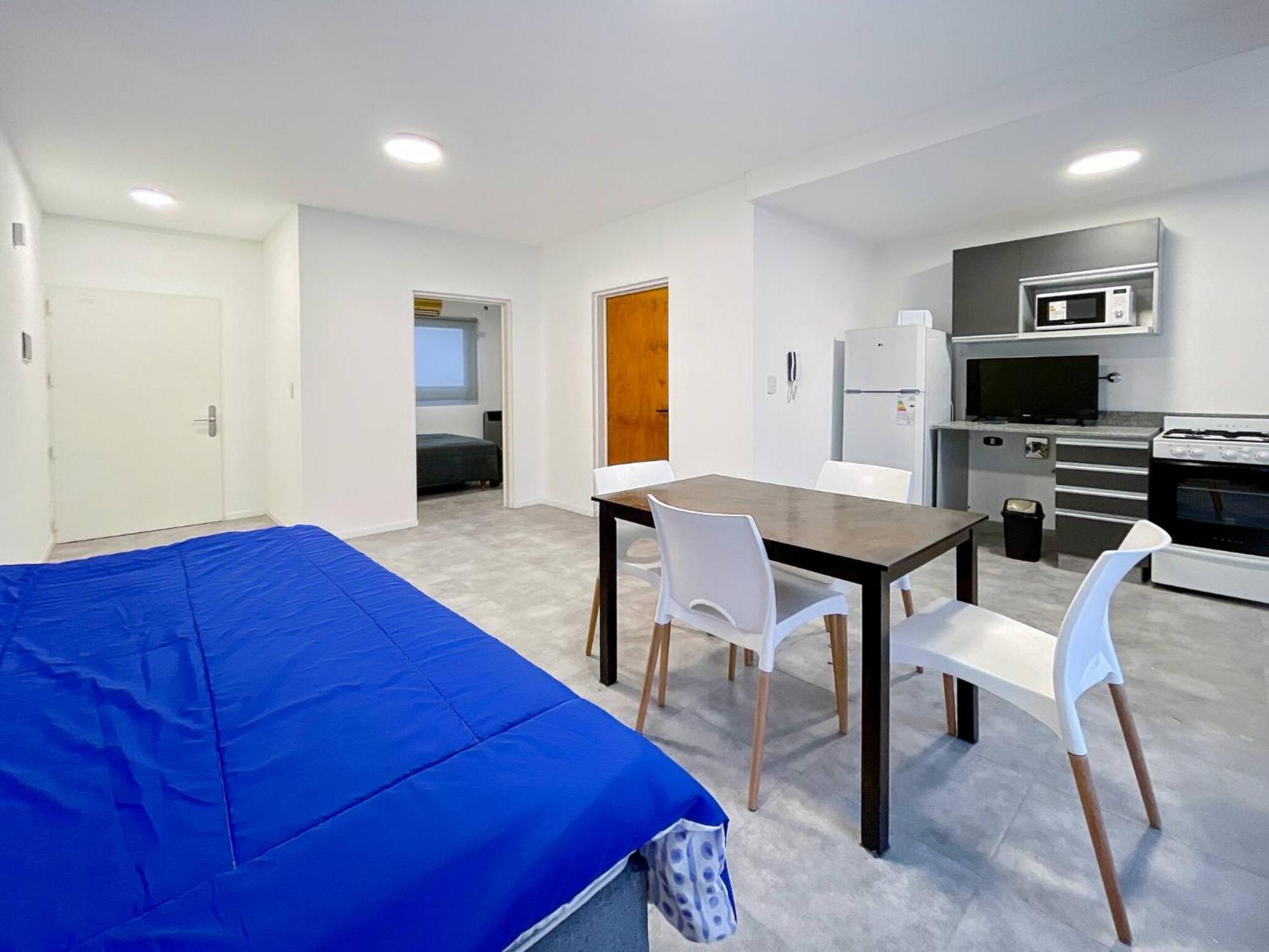 Modern Almagro For 4 Guests With Balcony And Full Amenities Buenos Aires