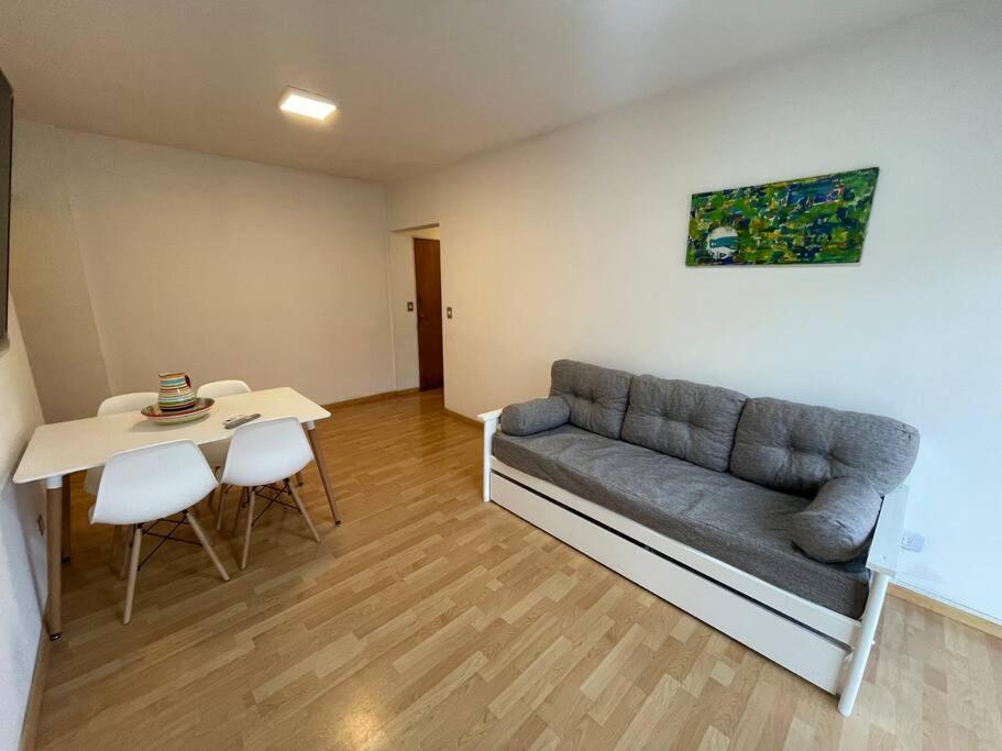 Hermoso 2 Ambientes En Barracas- Montes De Oca Buenos Aires