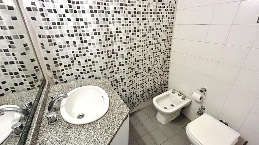 Apartamento Palermo Soho. Piscina, Seguridad Y Cochera Buenos Aires