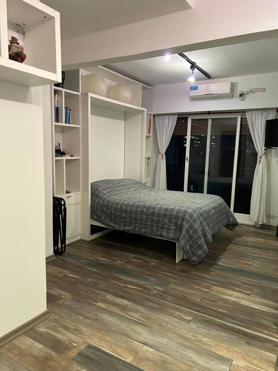 Departamento Corrientes Y Florida Apartment *