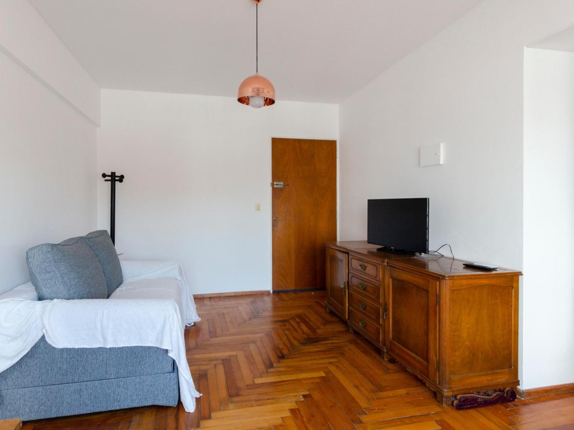 Nuoma Arenales - Piso Alto, 2 Guests, Full Equipado Apartment *