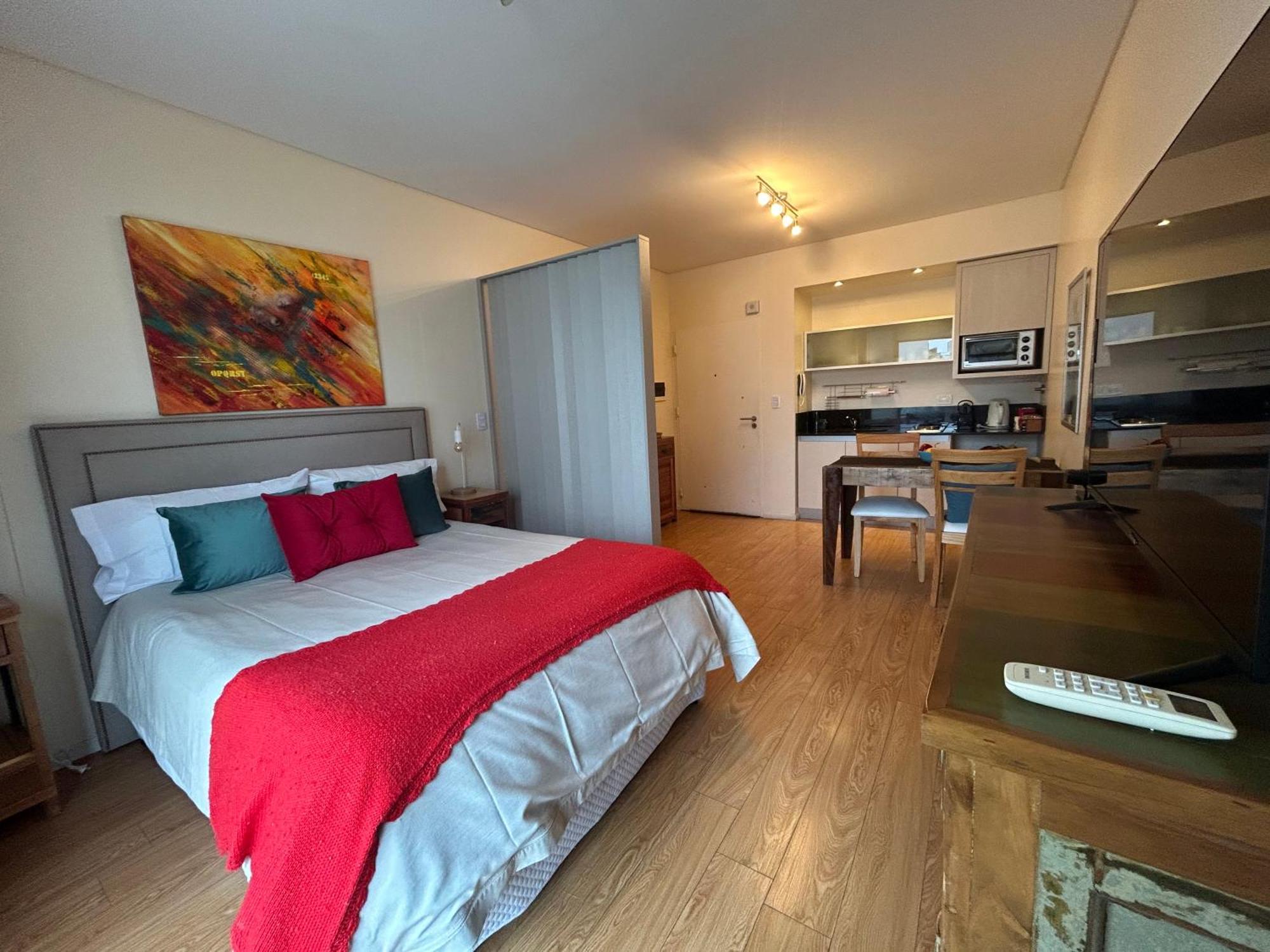 Confortable Estudio En Palermo- Cochera *