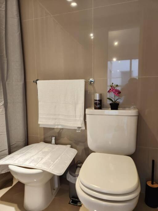 Apartamento Comodo Con Piscina, Gym, Laundry, Y Seguridad 24hs 40 M2 Buenos Aires