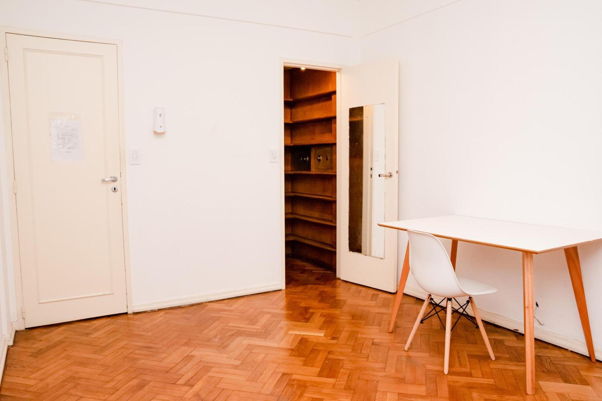 Homestay Private In A Huge Multicultural