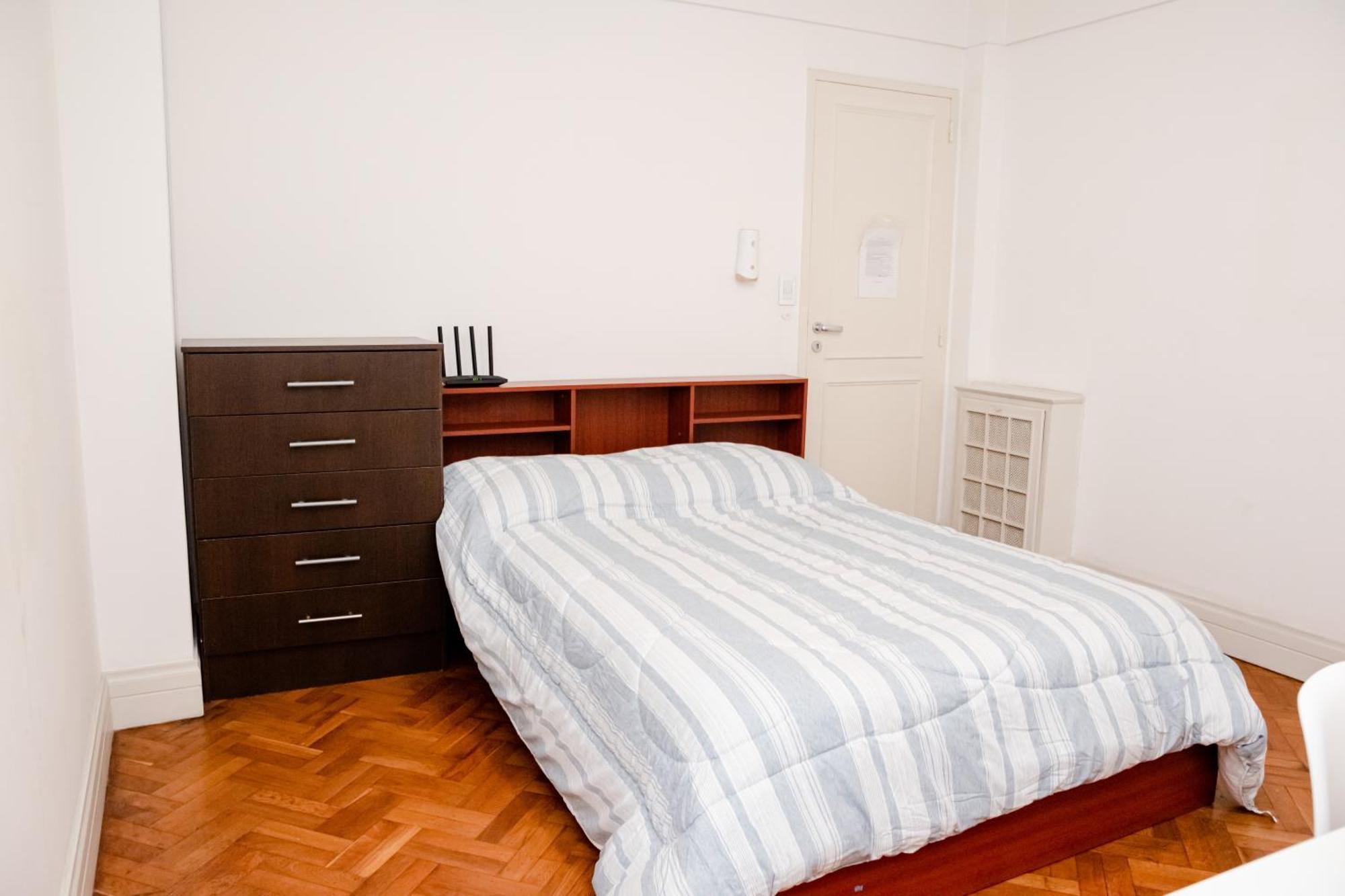 Private In A Huge Multicultural Homestay