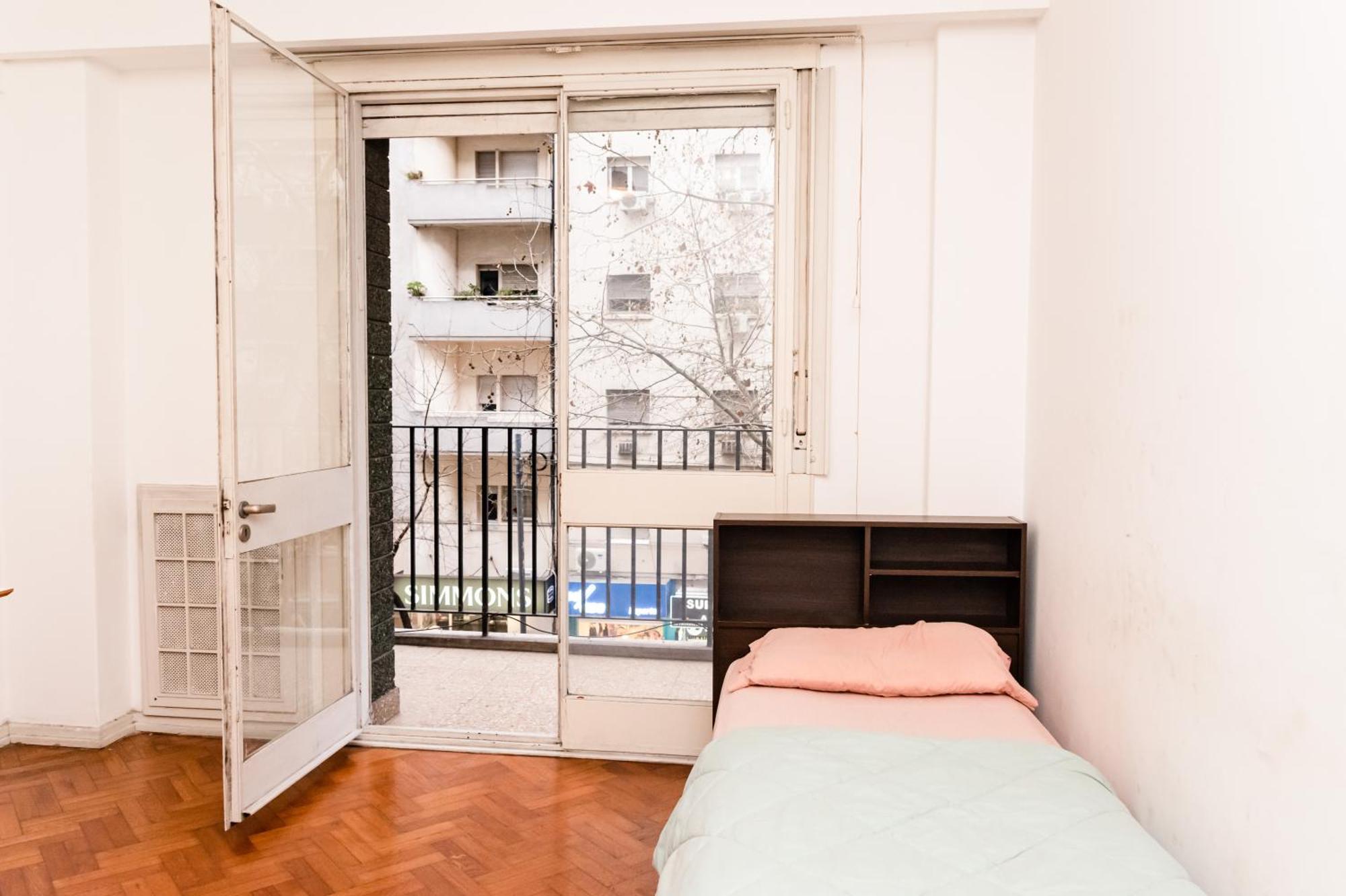 Private In A Huge Multicultural Homestay Buenos Aires