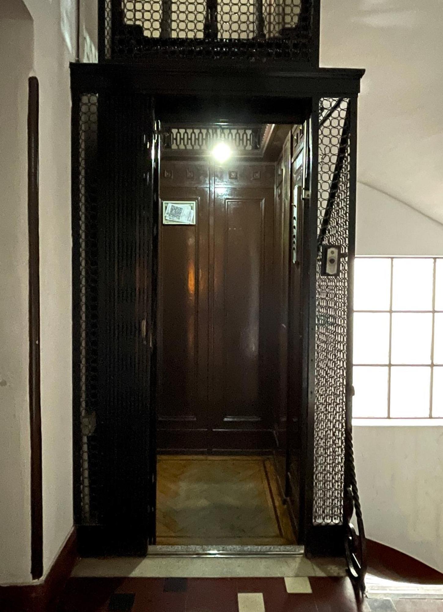 Casa Moreno * Ciudad Autónoma de Buenos Aires
