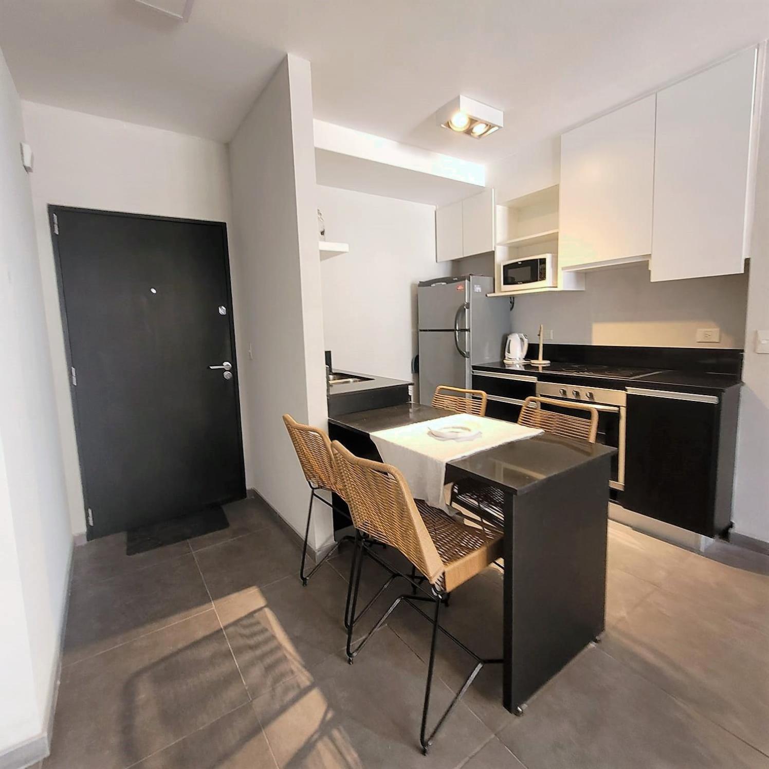 Apartamento Arevalo 2700 - Las Canitas