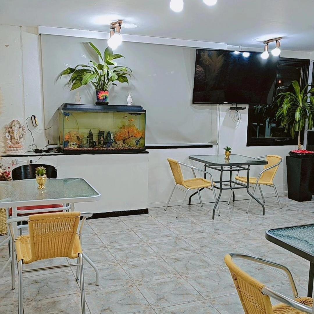 Leon Imperial Aparthotel 2*