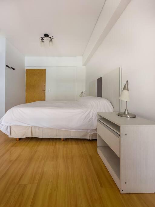Amplio Monoambiente En Palermo Apartment