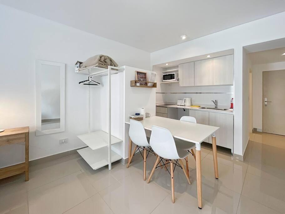 Estudio In San Telmo- Paseo De La Cisterna- 210 Apartment