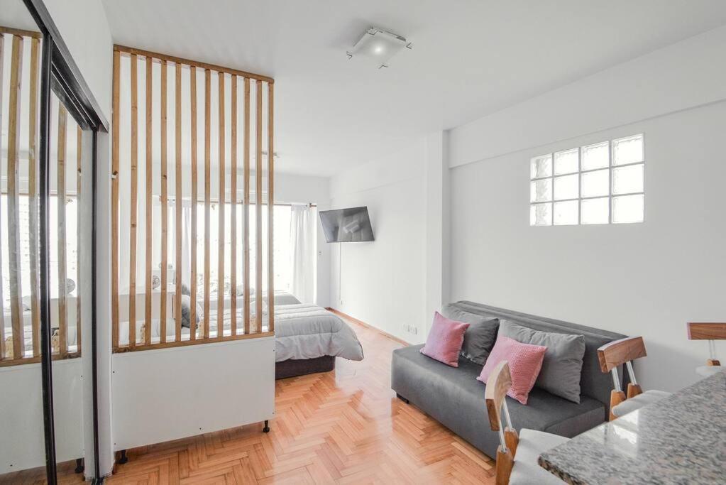 Comodo Apartamento En Palermo, Argentina Apartment *