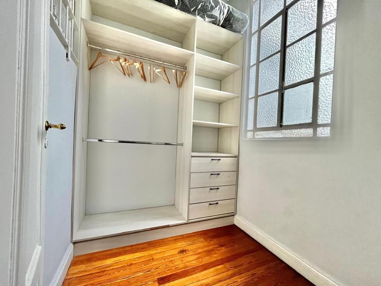 Apartment Enjoy Vallanhost @ Lavalle - 63 Buenos Aires