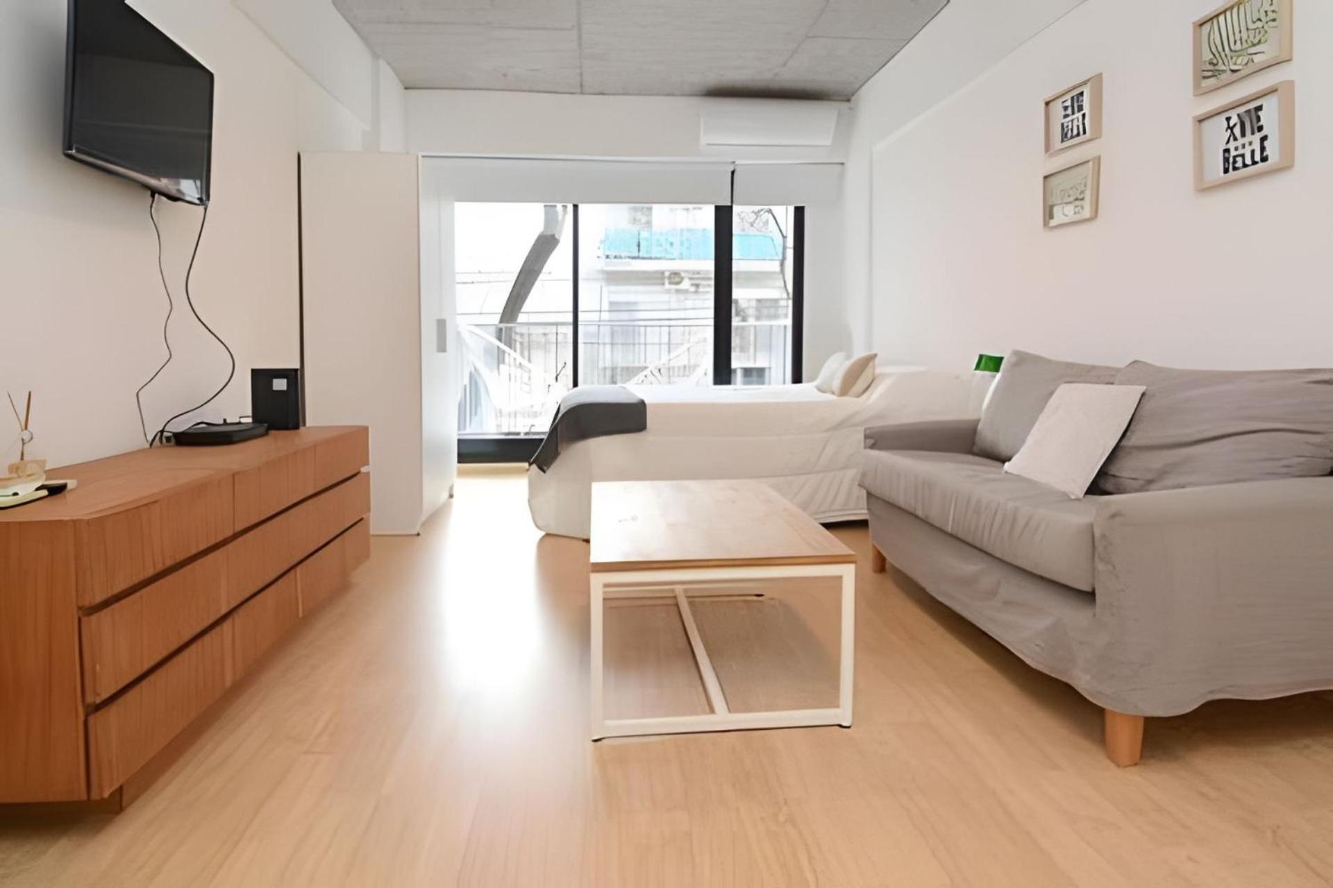 Enjoy Vallanhost @ Soler Art - 21 * Buenos Aires