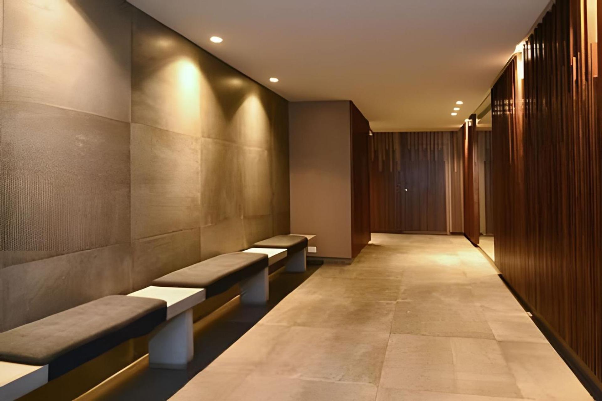 Apartment Enjoy Vallanhost @ Matienzo Lot - 43 *