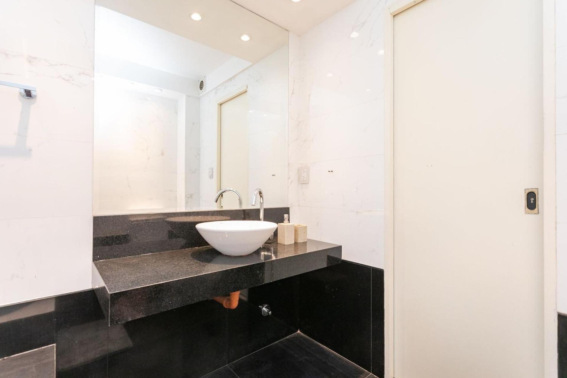Hermoso Depto Para 4 Personas En Almagro Con Patio Privado Apartamento *