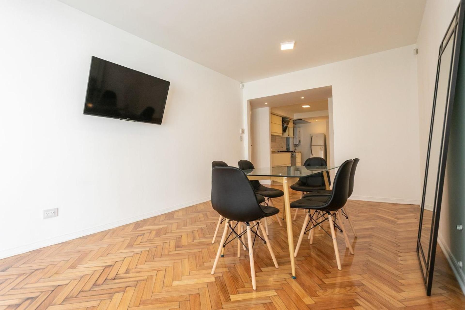Hermoso Depto Para 4 Personas En Almagro Con Patio Privado *