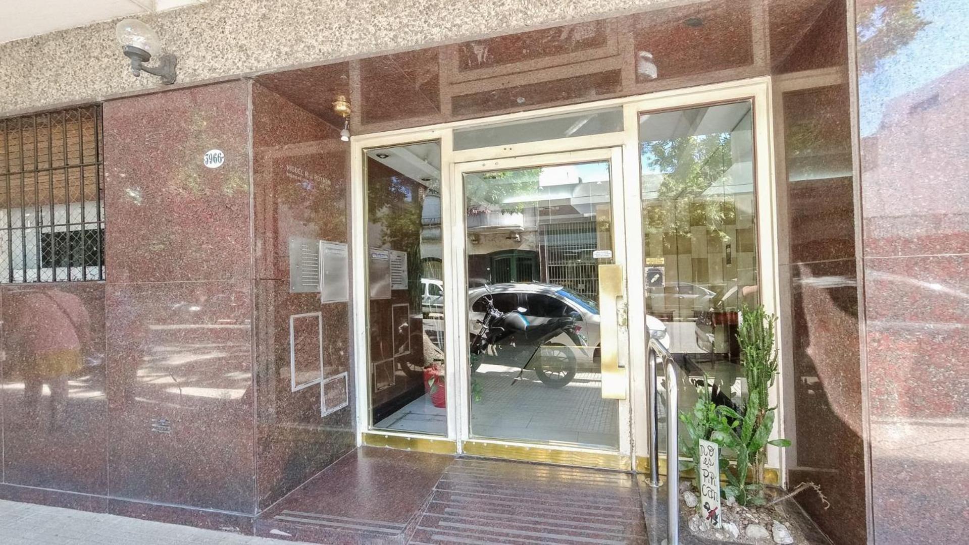 Hermoso Depto Para 4 Personas En Almagro Con Patio Privado