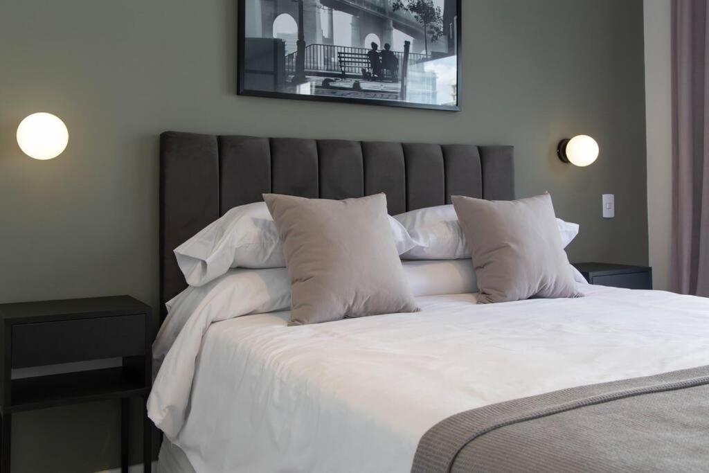 Hassinto Cozy Studio Apartment *