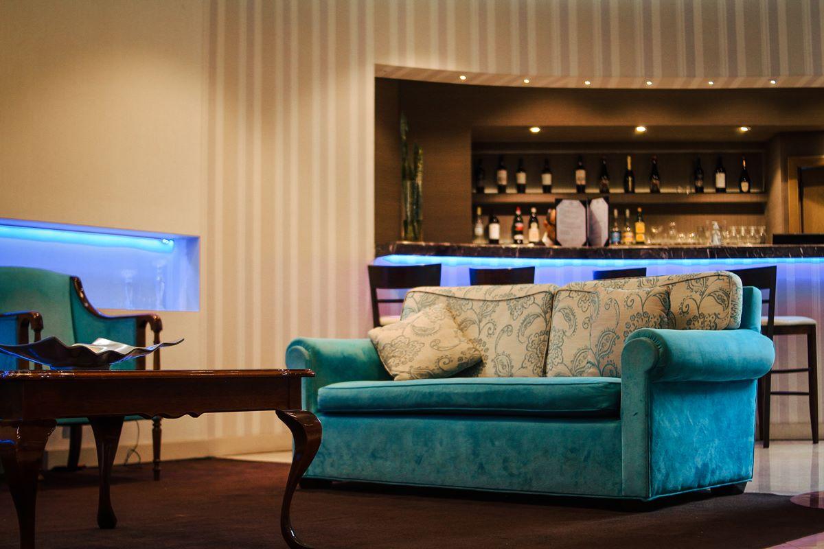 Howard Johnson Plaza By Wyndham Florida Street 4*