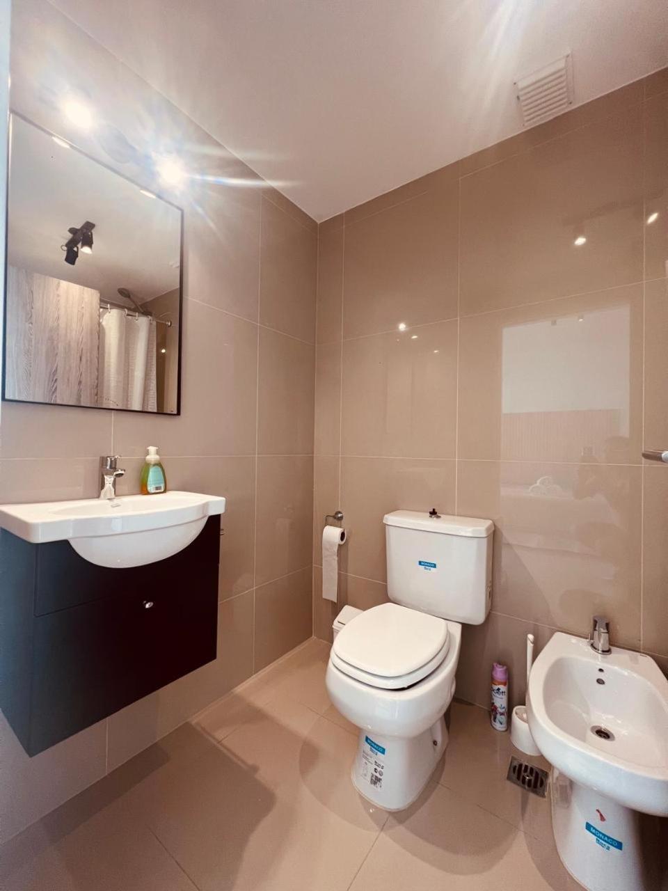 Moderno Departamento En La Mejor Zona De Belgrano Sobre Calle Paroissen! *