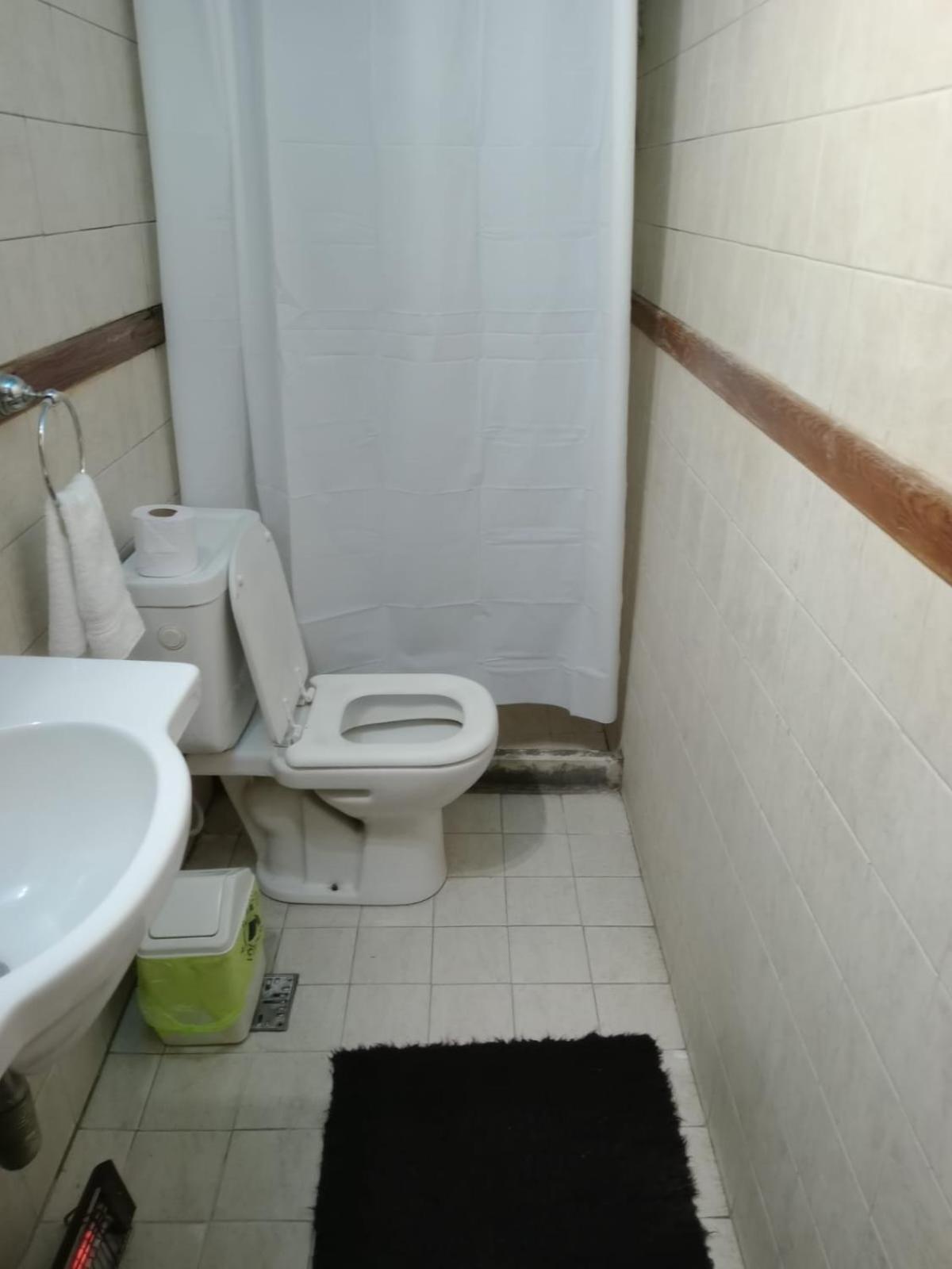 Homestay Comodos En Casa *