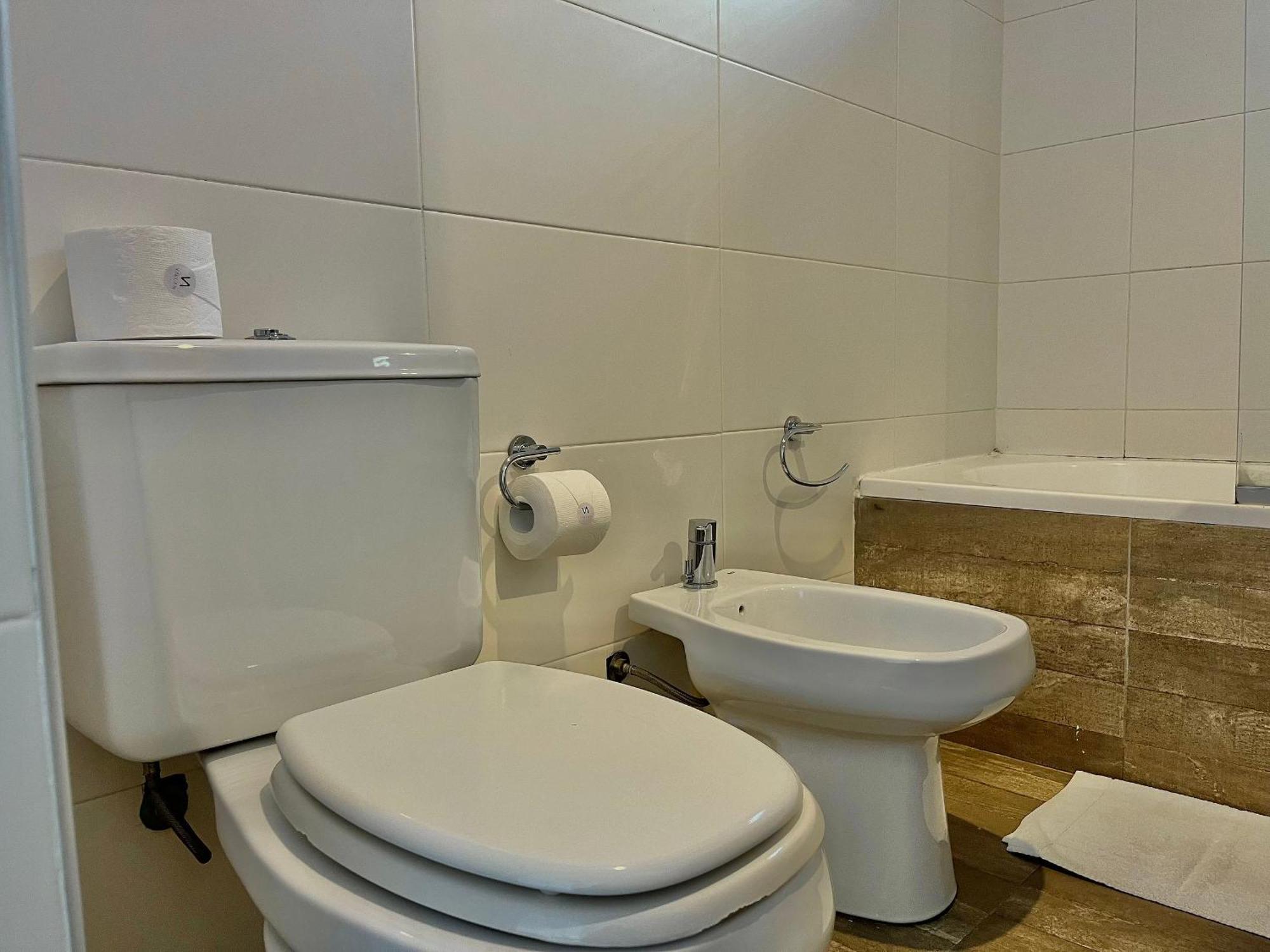 Enjoy Vallanhost @ Guatemala - 71 Apartment Buenos Aires