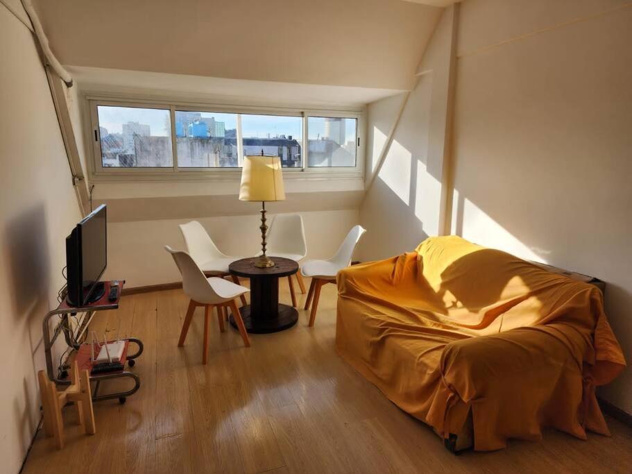 Apartamento Duplex Av Santa Fe Y 9 De Julio *
