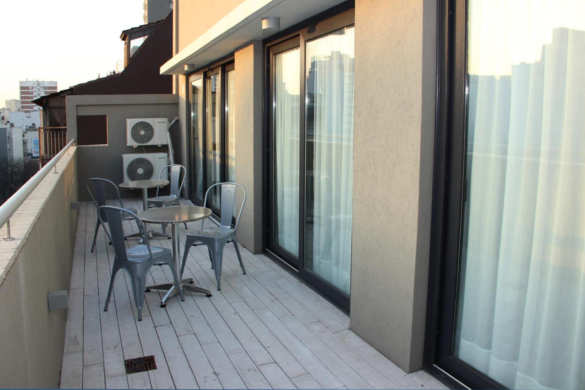 In House Ba - Le Coq Aparthotel