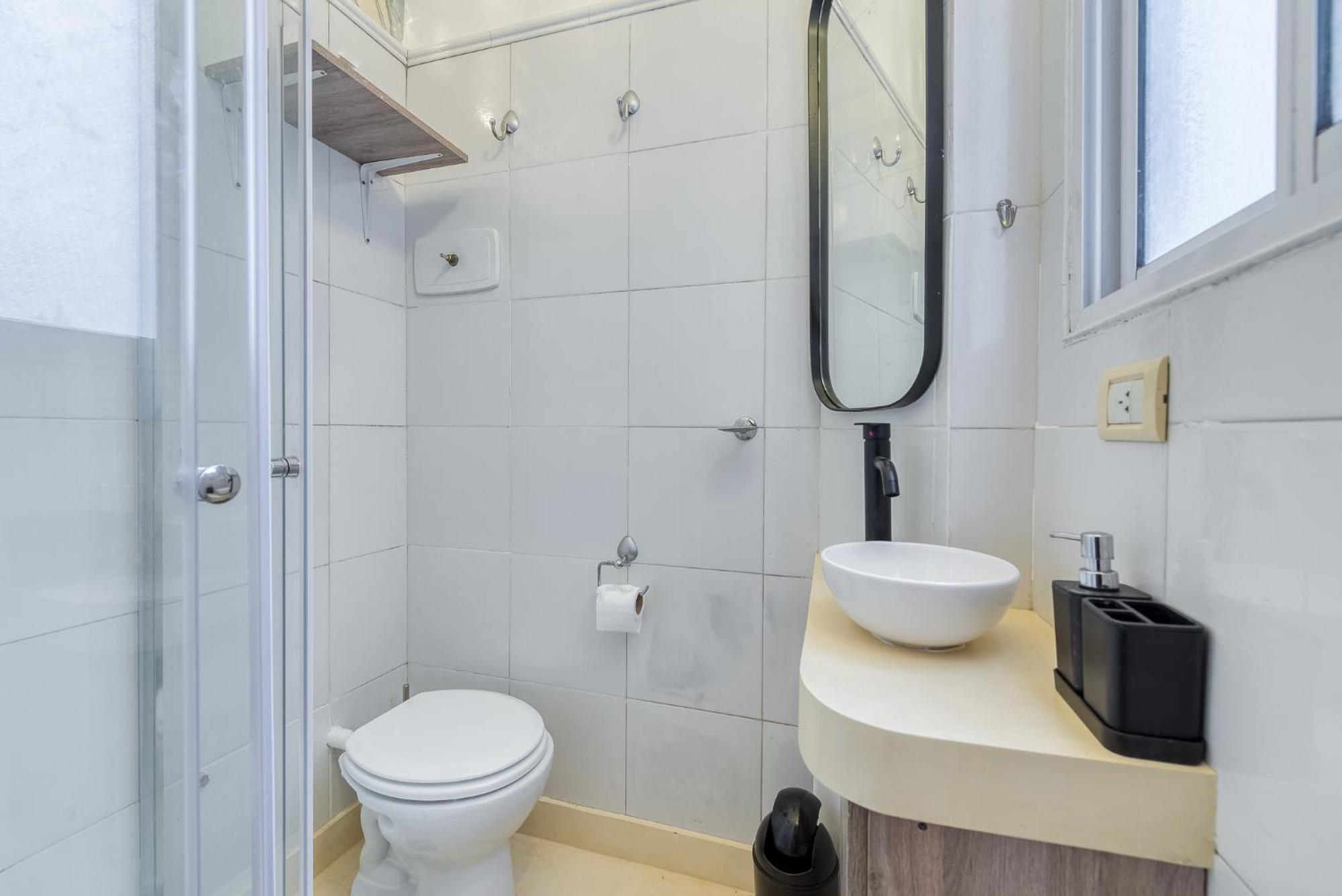 Departamento Centrico Y Remodelado En Recoleta - Teatro Colon * Buenos Aires