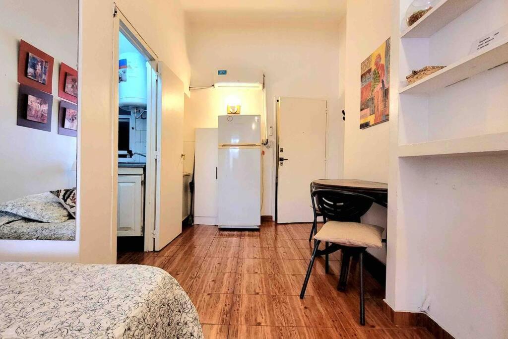 Apartamento Departamento De 1 Ambiente Grande En Recoleta