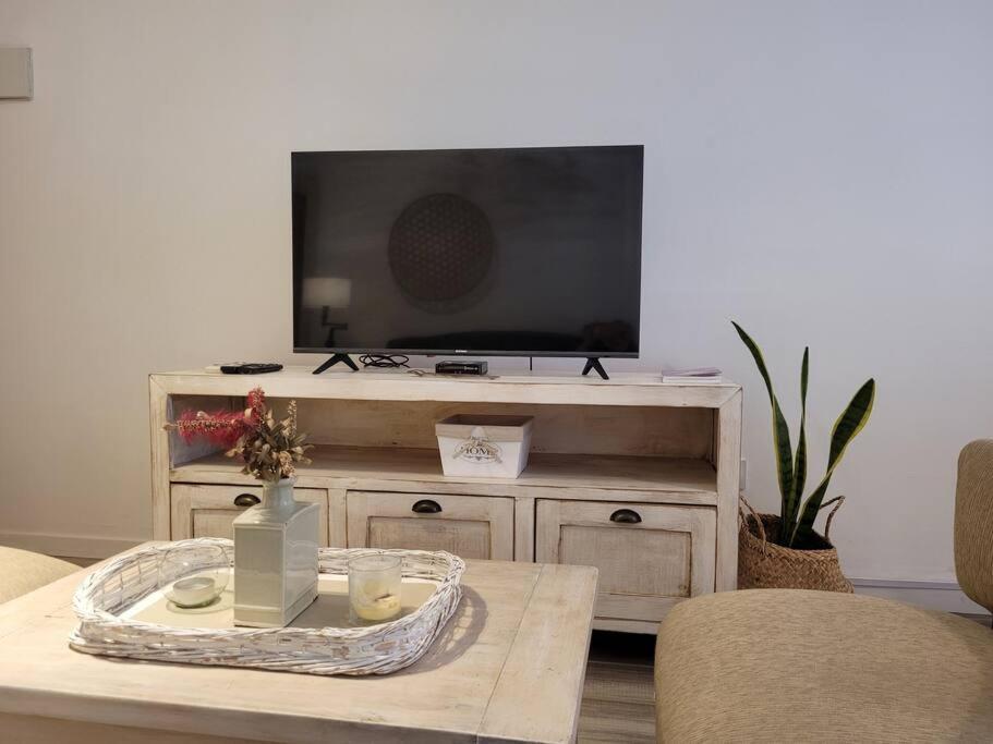 Apartamento Amplio Dpto 4 Personas En Boedo Lavarropas Seguridad 24hs