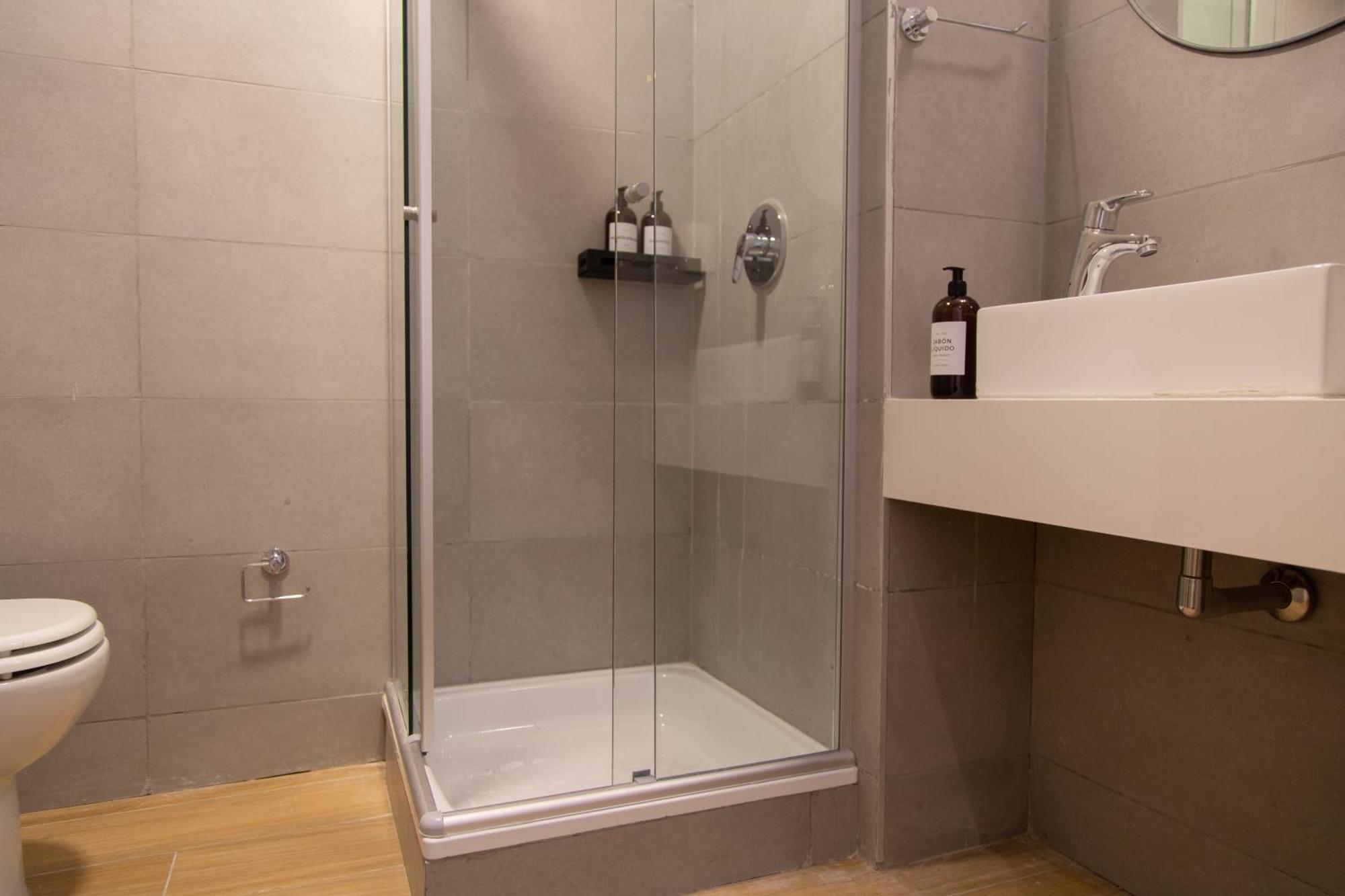 Aromo Beautiful Studio Apartment