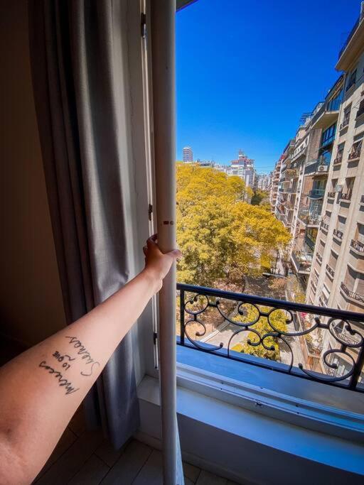Studio Con Vista Increible A Pza Vte Lopez Buenos Aires