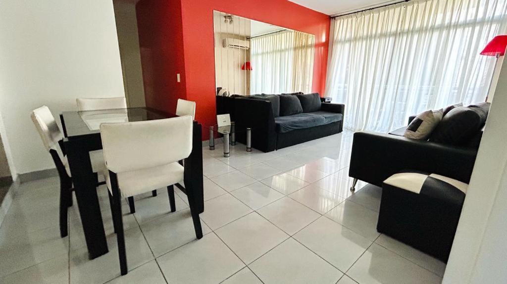 Apartamento Palermo Soho. 3 Ambientes Con Piscina Y Cochera Ciudad Autónoma de Buenos Aires