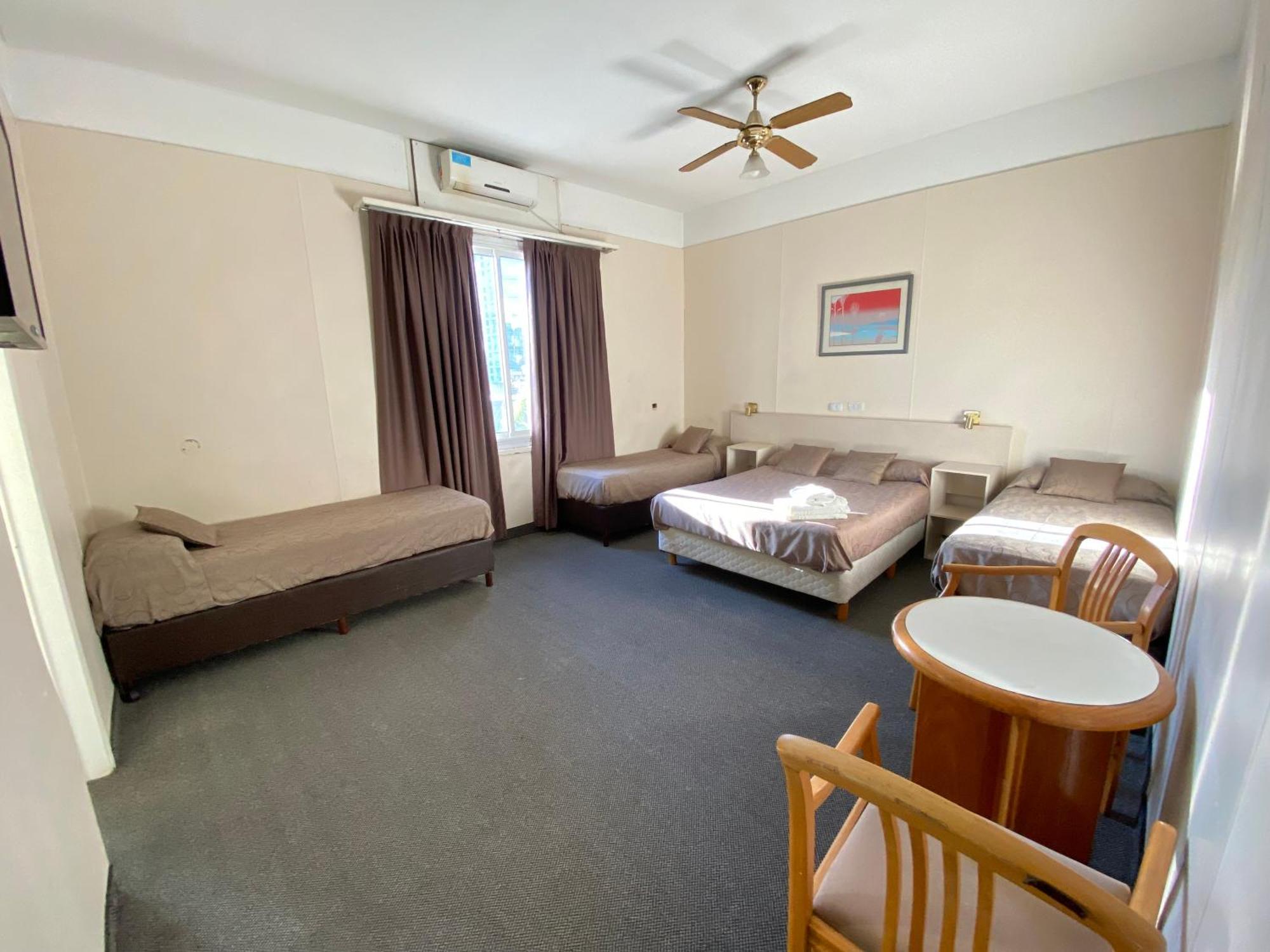 Hotel Palermo *