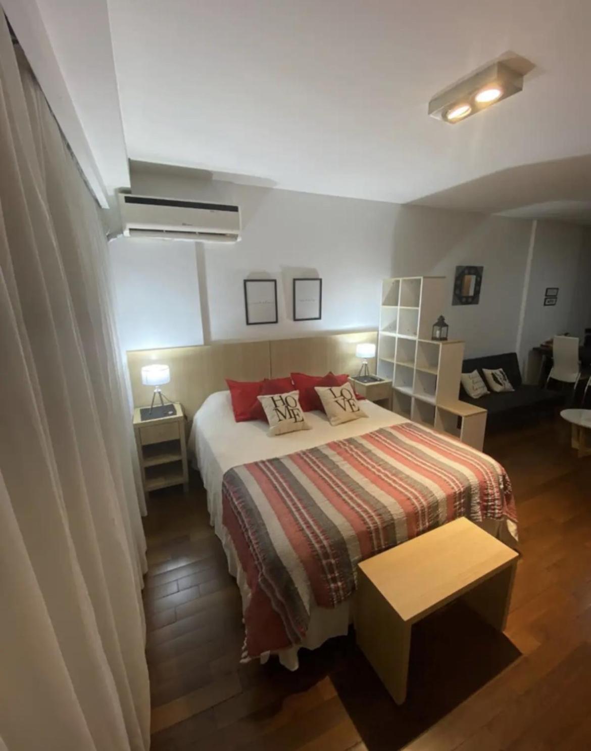 Moderno Con Piscina, Y Jacuzzi En Recoleta Apartamento *