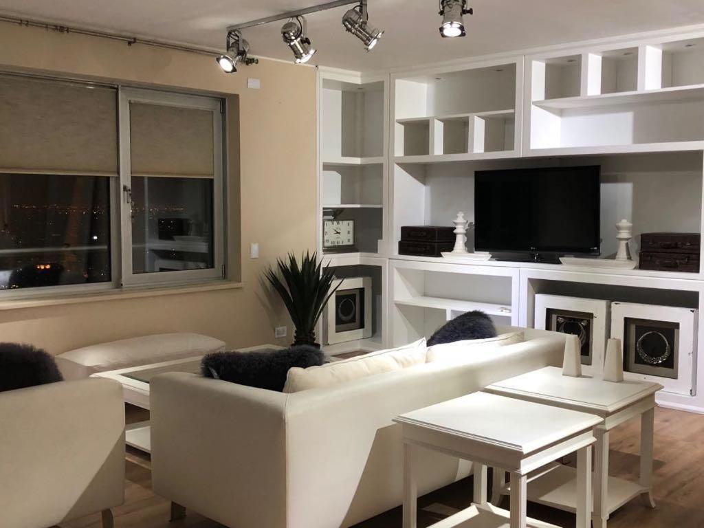 Apartment Luxury In Azucena Villaflor 400