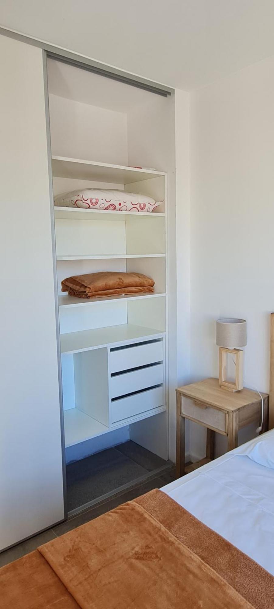 Amenabar Park Apartment